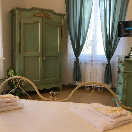 Relais Puccini Konukevi